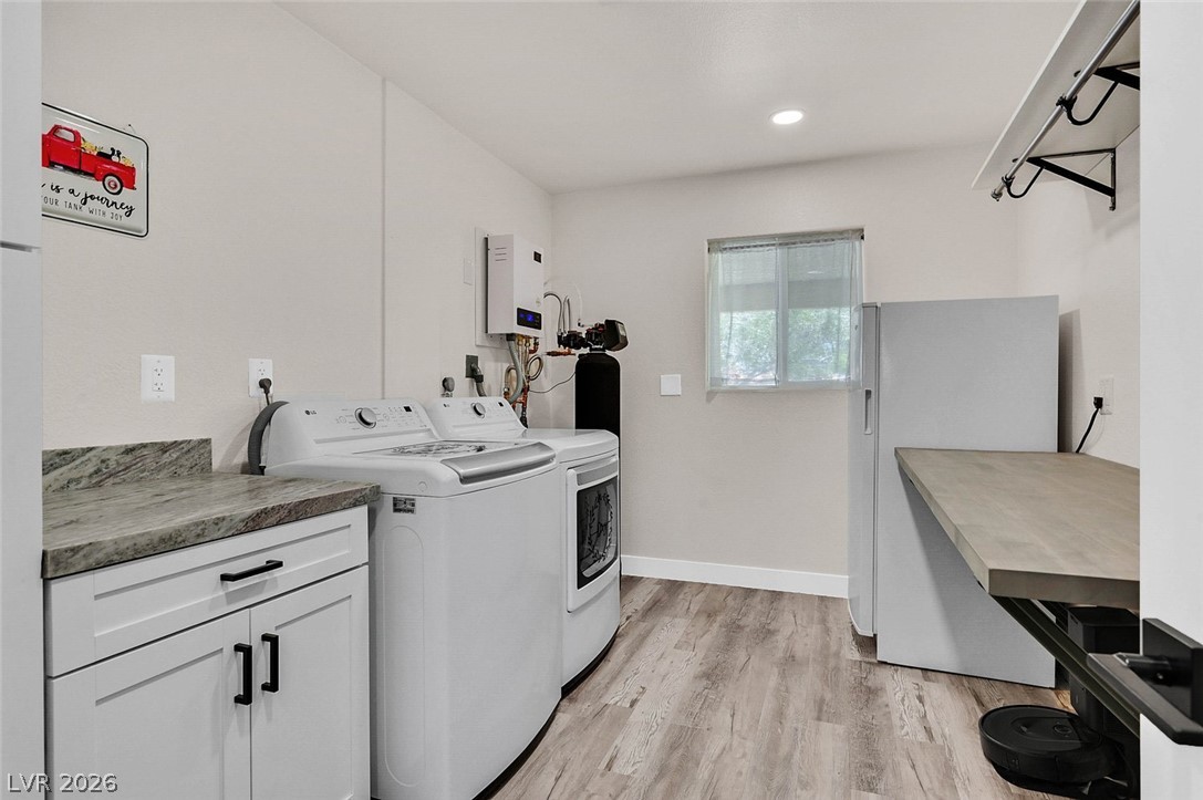 7520 Florine Avenue Property Photo 25