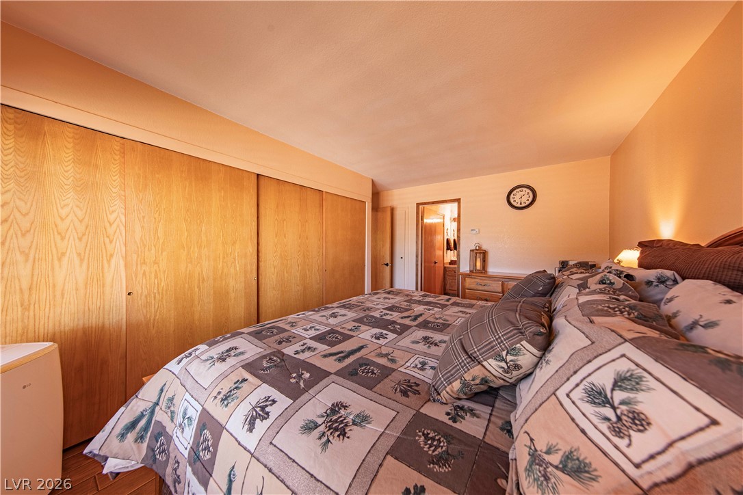 390 East 300 S 1b,3b,6b,9b Property Photo 27