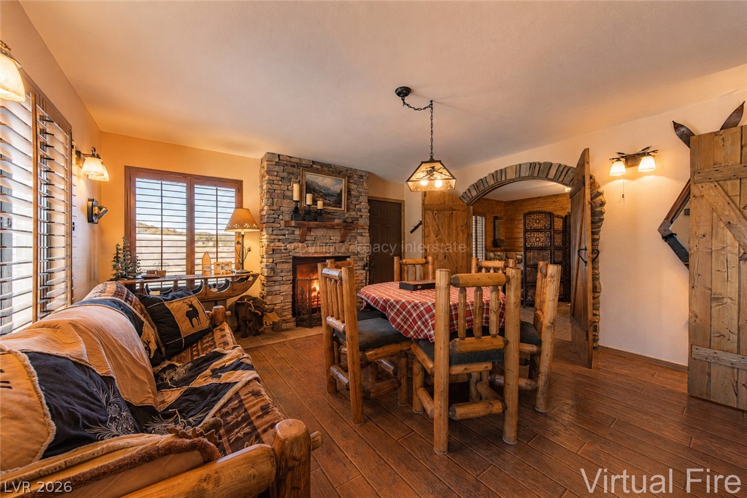 390 East 300 S 1b,3b,6b,9b Property Photo 53