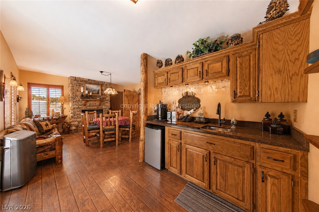 390 East 300 S 1b,3b,6b,9b Property Photo 58