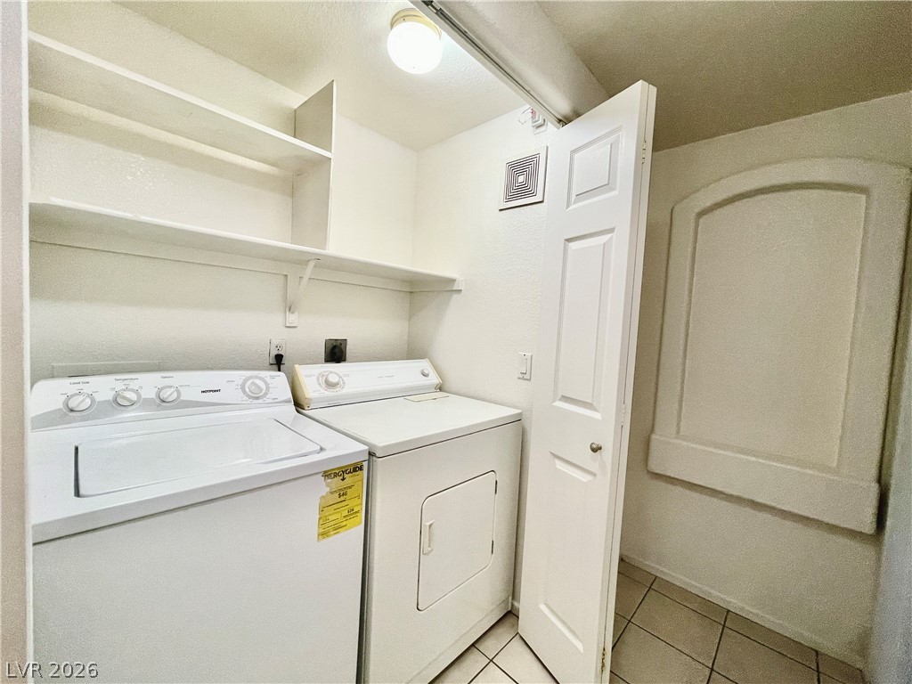 2201 Ramsgate Drive 915 Property Photo 24