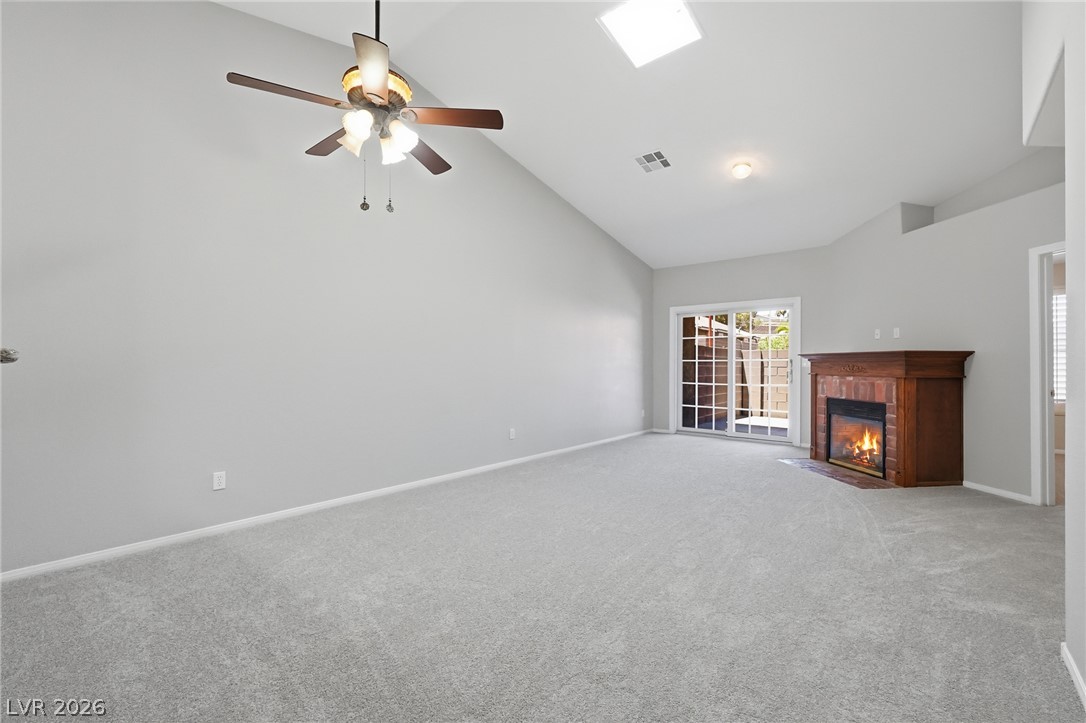 379 Blanca Springs Drive Property Photo 7