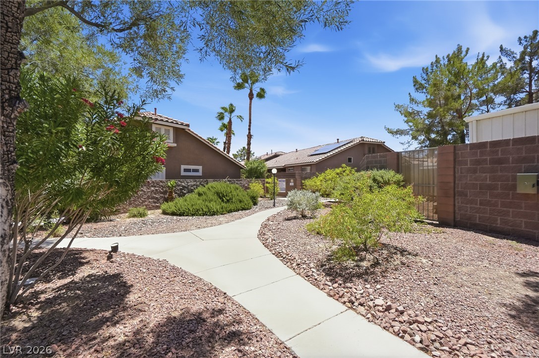 379 Blanca Springs Drive Property Photo 25