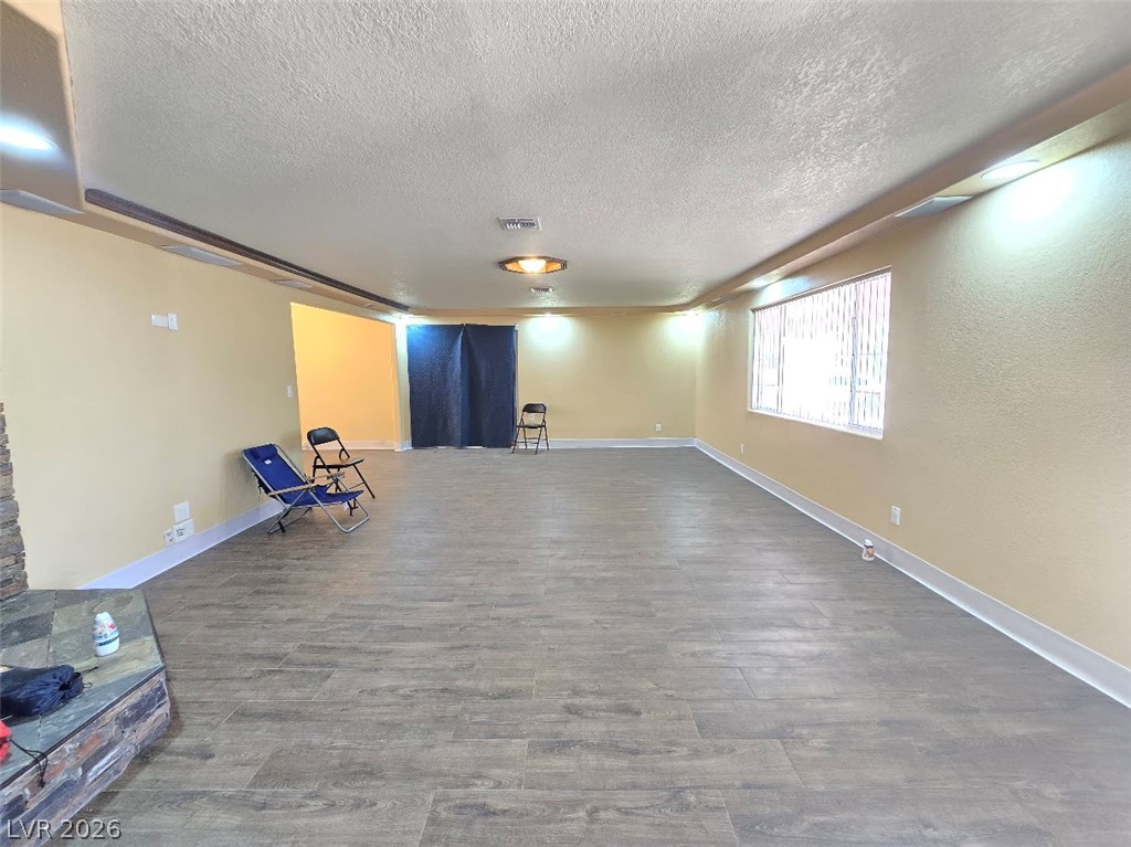 5785 West Russell Road Property Photo 7