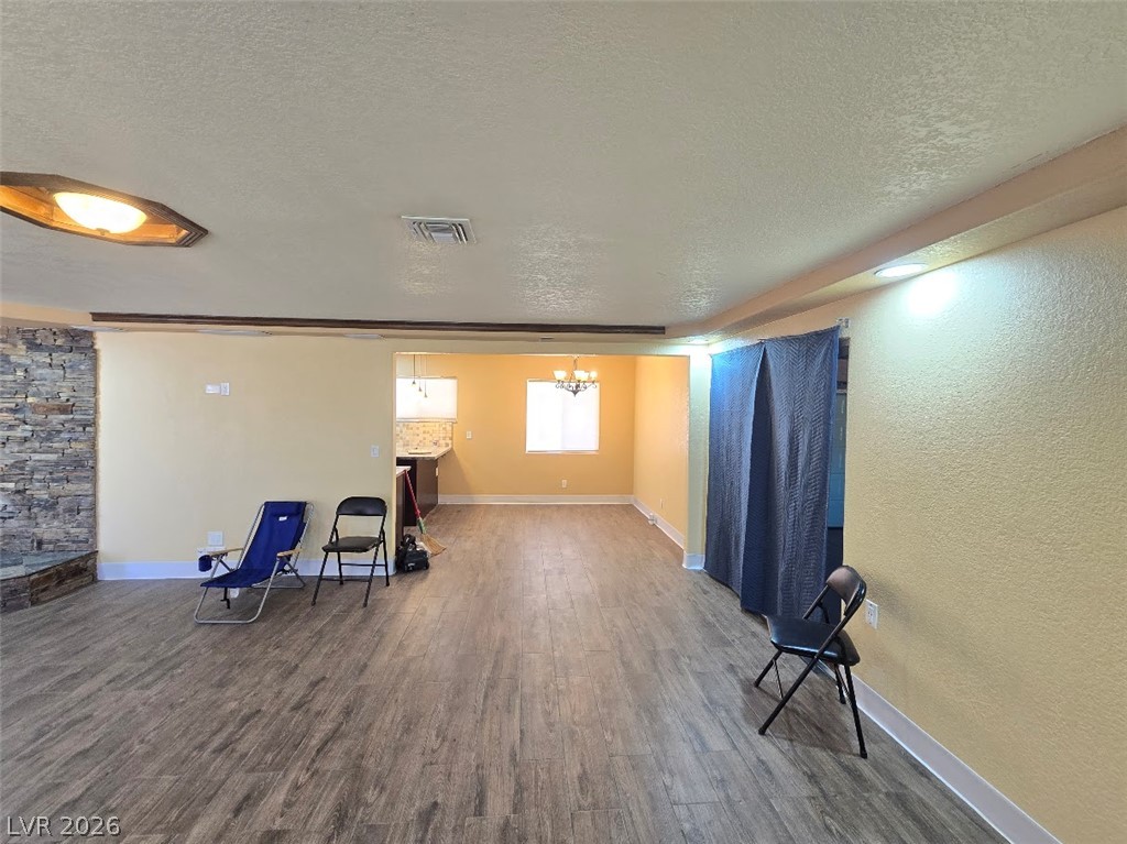 5785 West Russell Road Property Photo 8