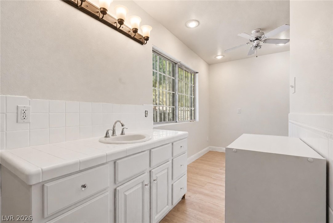 3719 Cherokee Avenue Property Photo 10