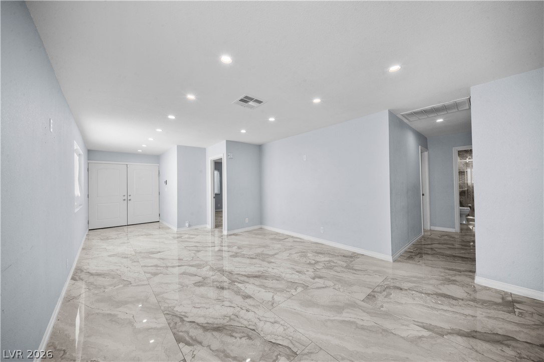 3609 Park Oliver Drive Property Photo 6