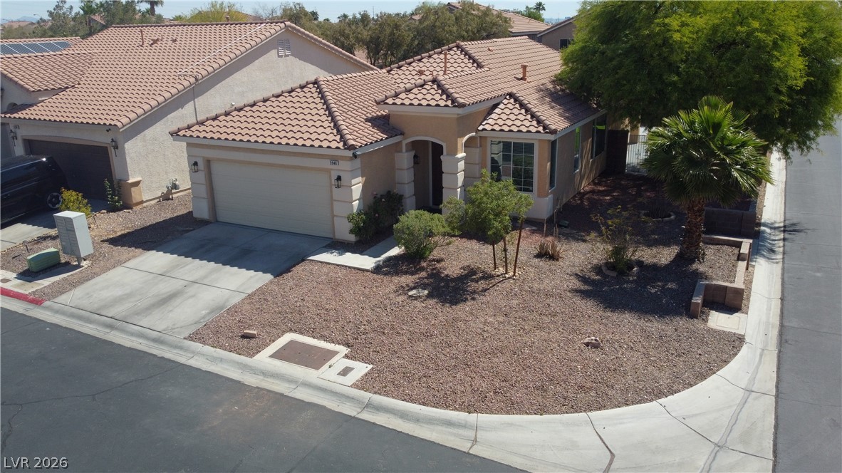 5946 Lingering Breeze Street Property Photo 5