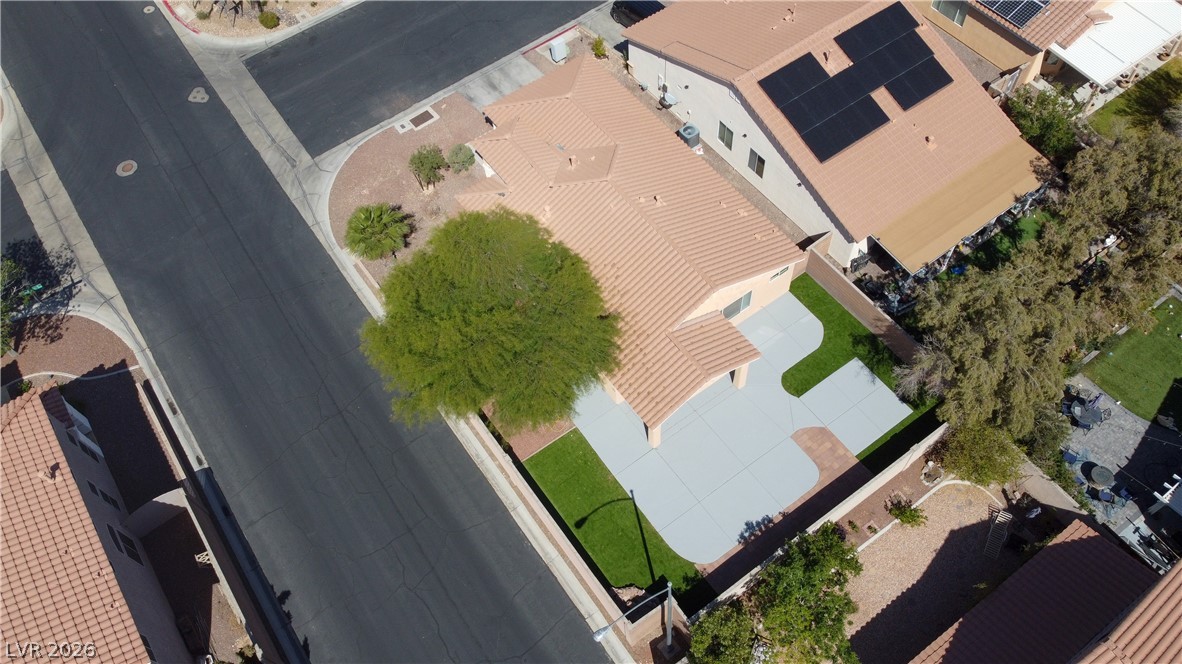 5946 Lingering Breeze Street Property Photo 10