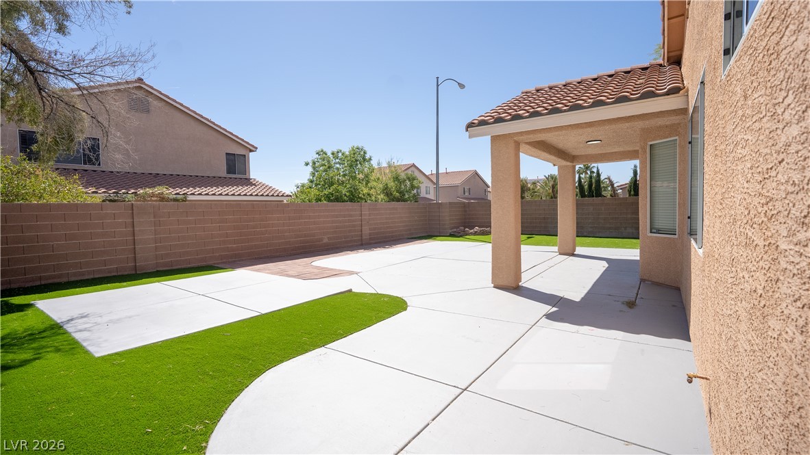 5946 Lingering Breeze Street Property Photo 26