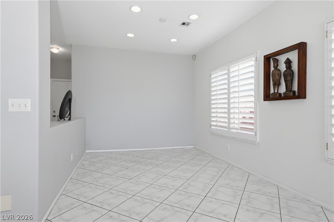 240 Highgate Street Property Photo 27