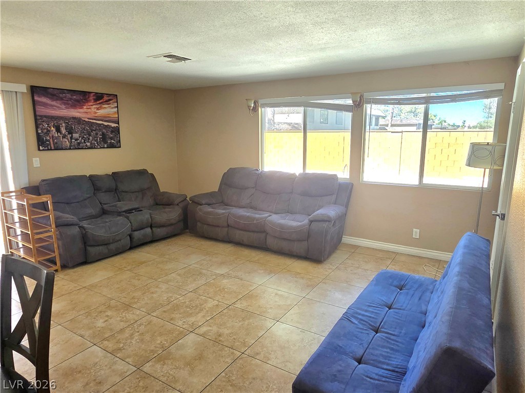 3648 Bronco Road Property Photo 4