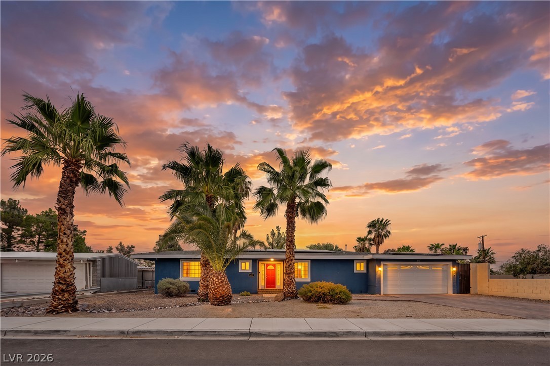 1311 5th Place Property Photo 1