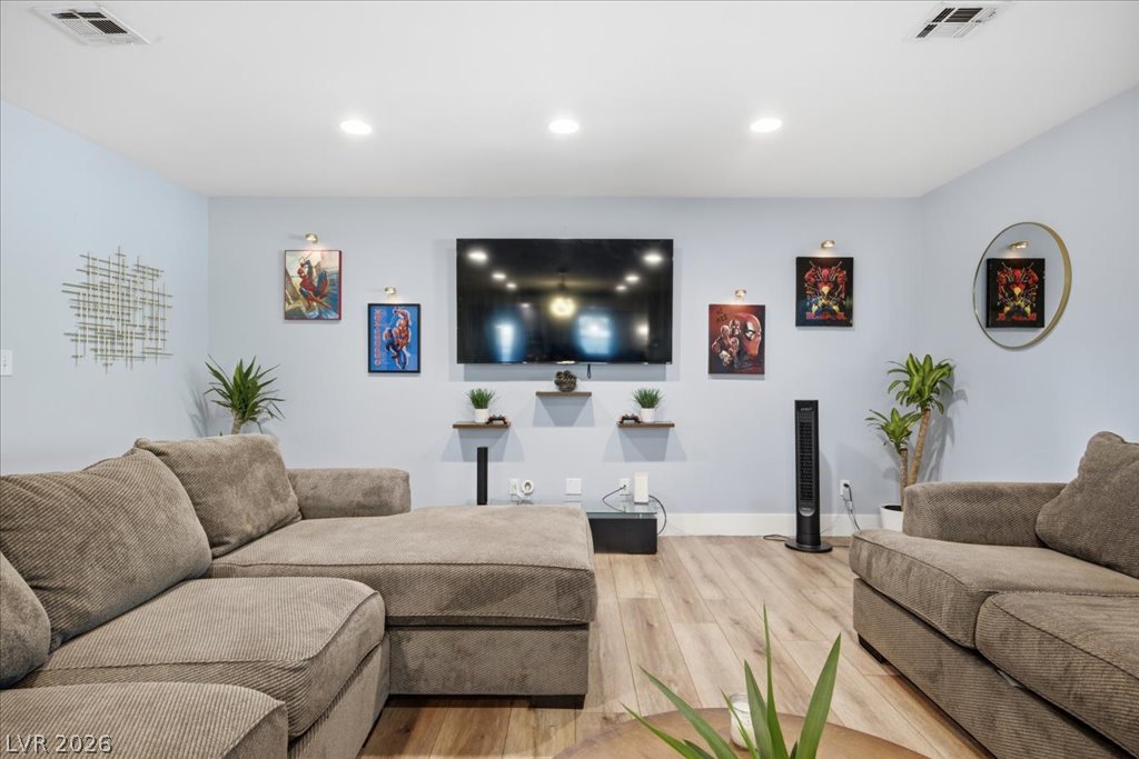 1311 5th Place Property Photo 9