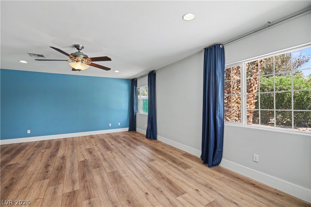 1311 5th Place Property Photo 11