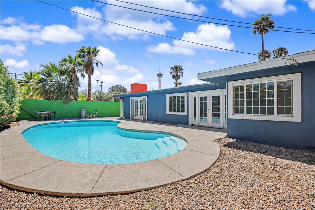 1311 5th Place Property Photo 14