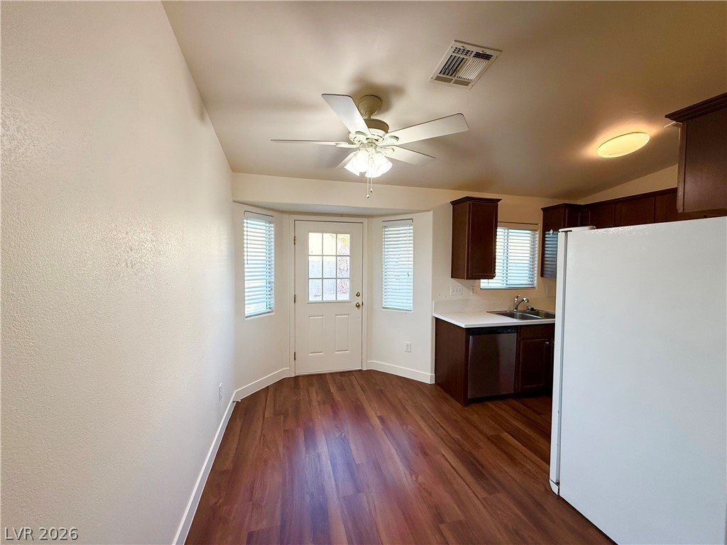 511 Chandler Street Property Photo 3