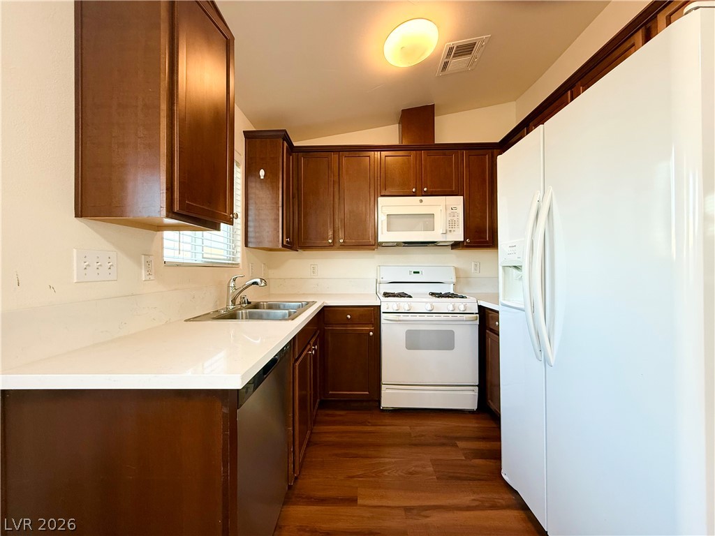 511 Chandler Street Property Photo 5