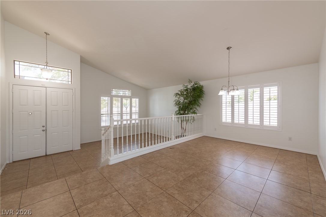 8332 Spring Arts Avenue Property Photo 15