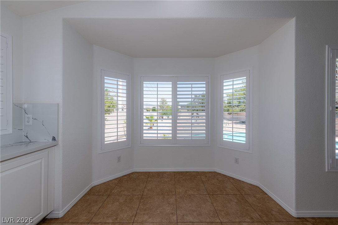 8332 Spring Arts Avenue Property Photo 21