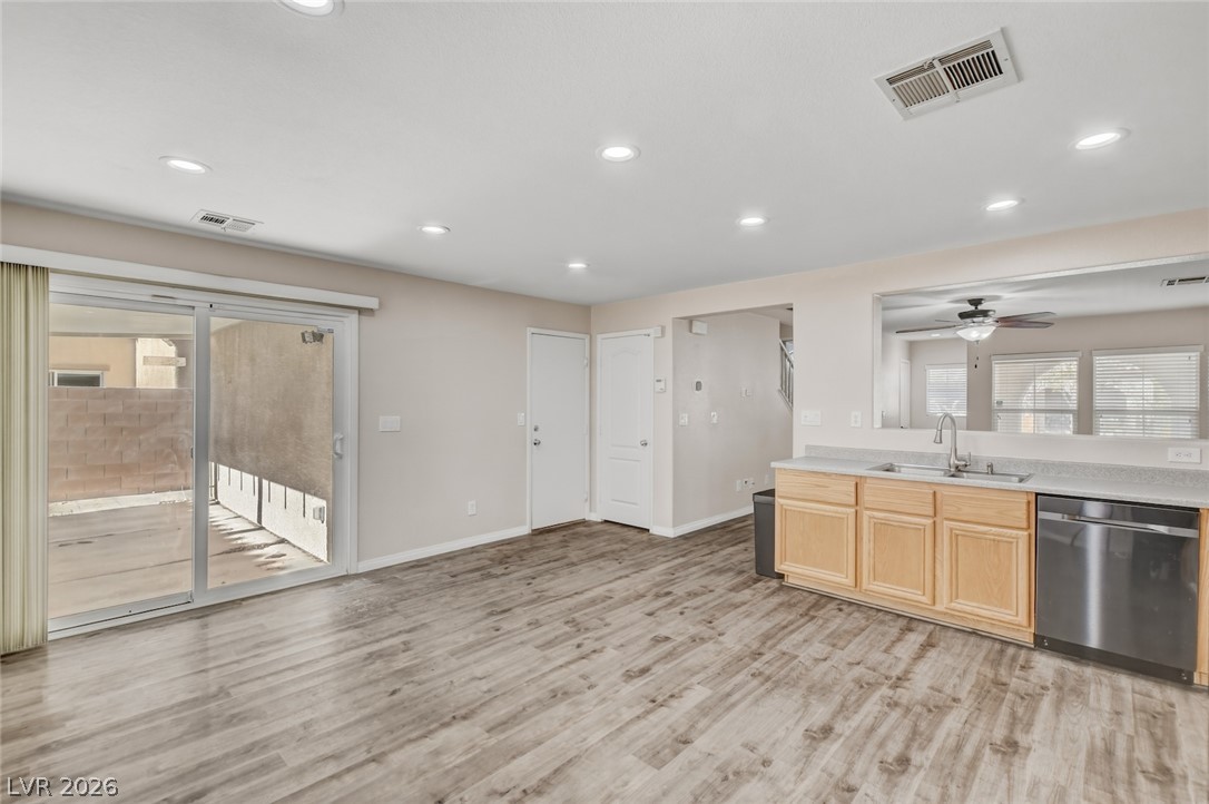 11159 Ranch Valley Street Property Photo 9