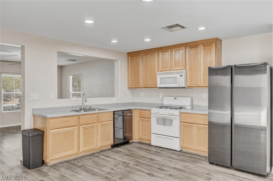 11159 Ranch Valley Street Property Photo 10
