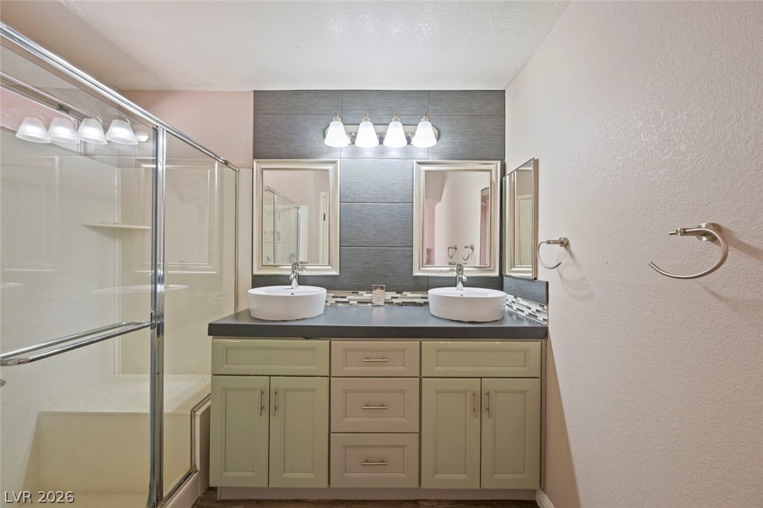 4036 Fairport Drive Property Photo 11