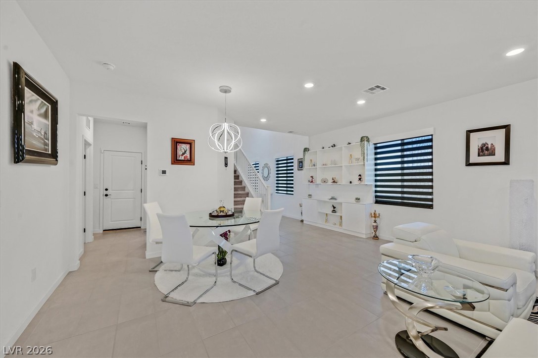2933 Little Current Road Property Photo 5