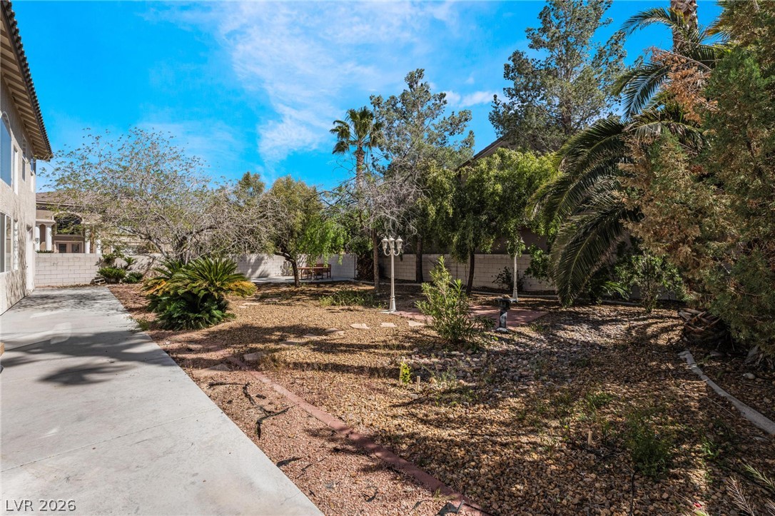 8901 Goldstone Avenue Property Photo 44