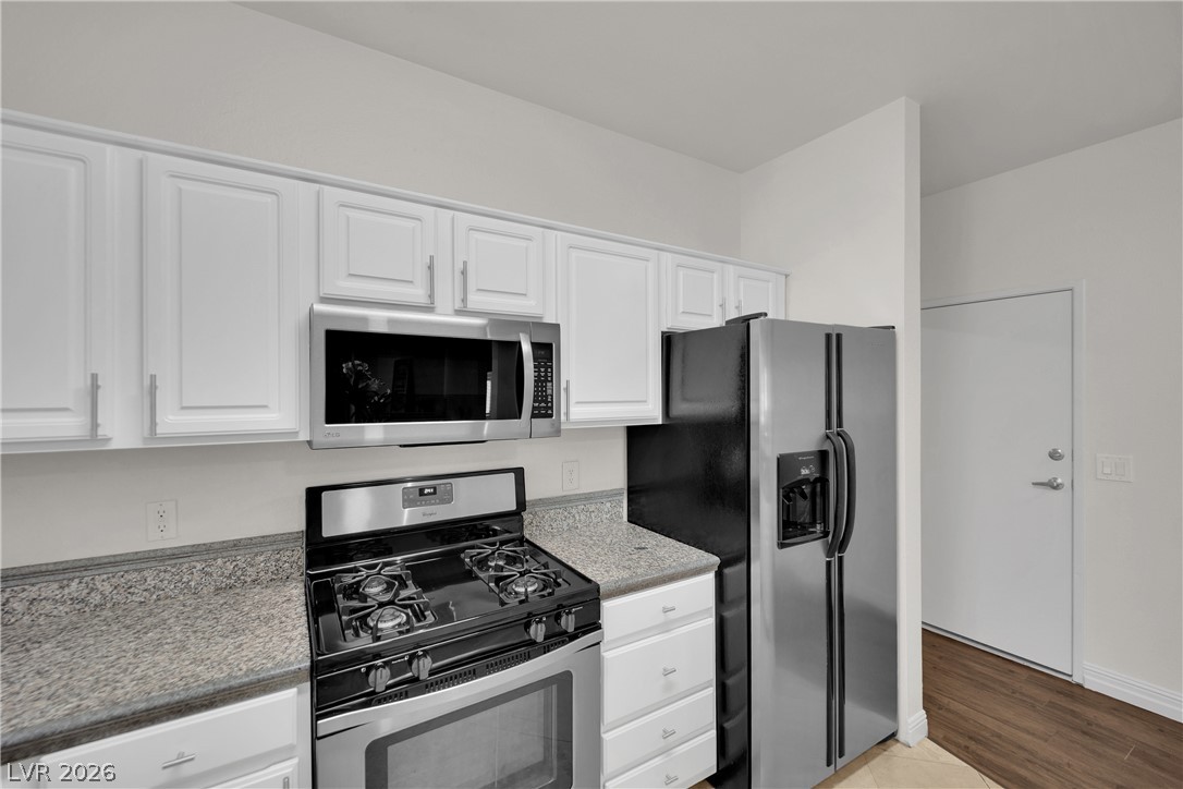5250 South Rainbow Boulevard 2057 Property Photo 9