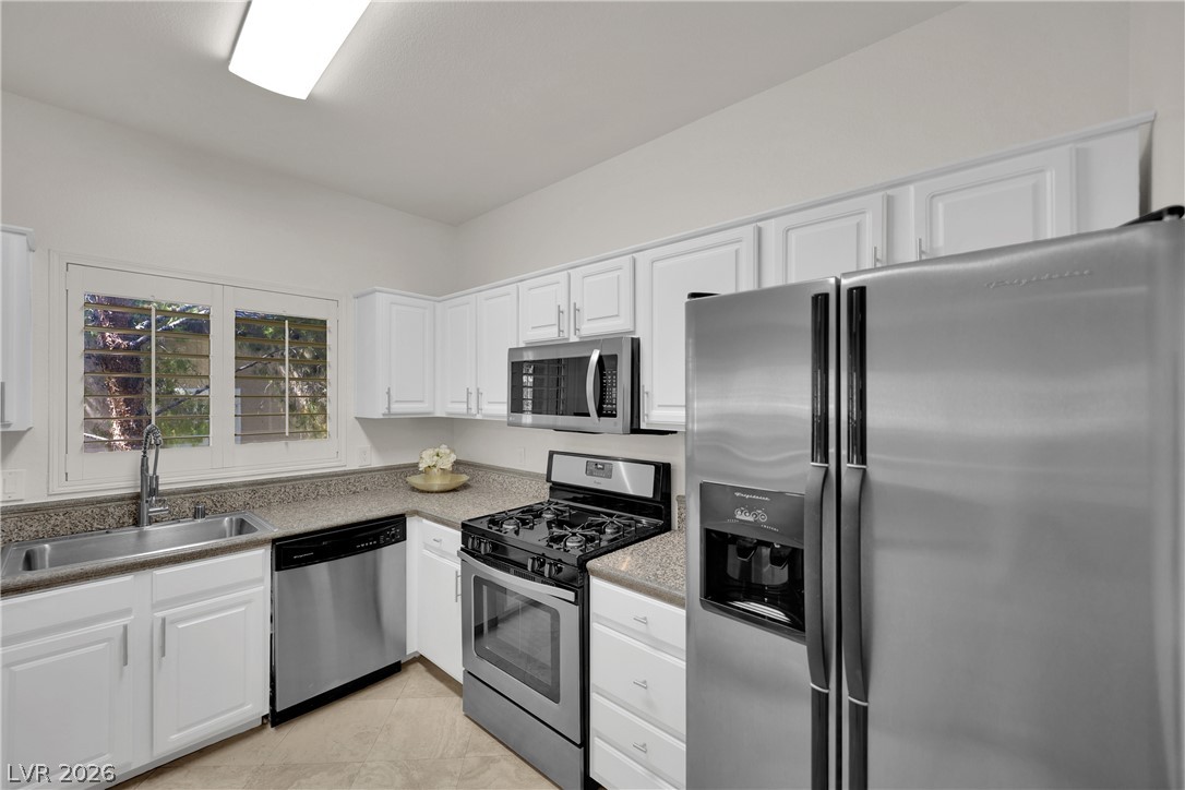 5250 South Rainbow Boulevard 2057 Property Photo 10