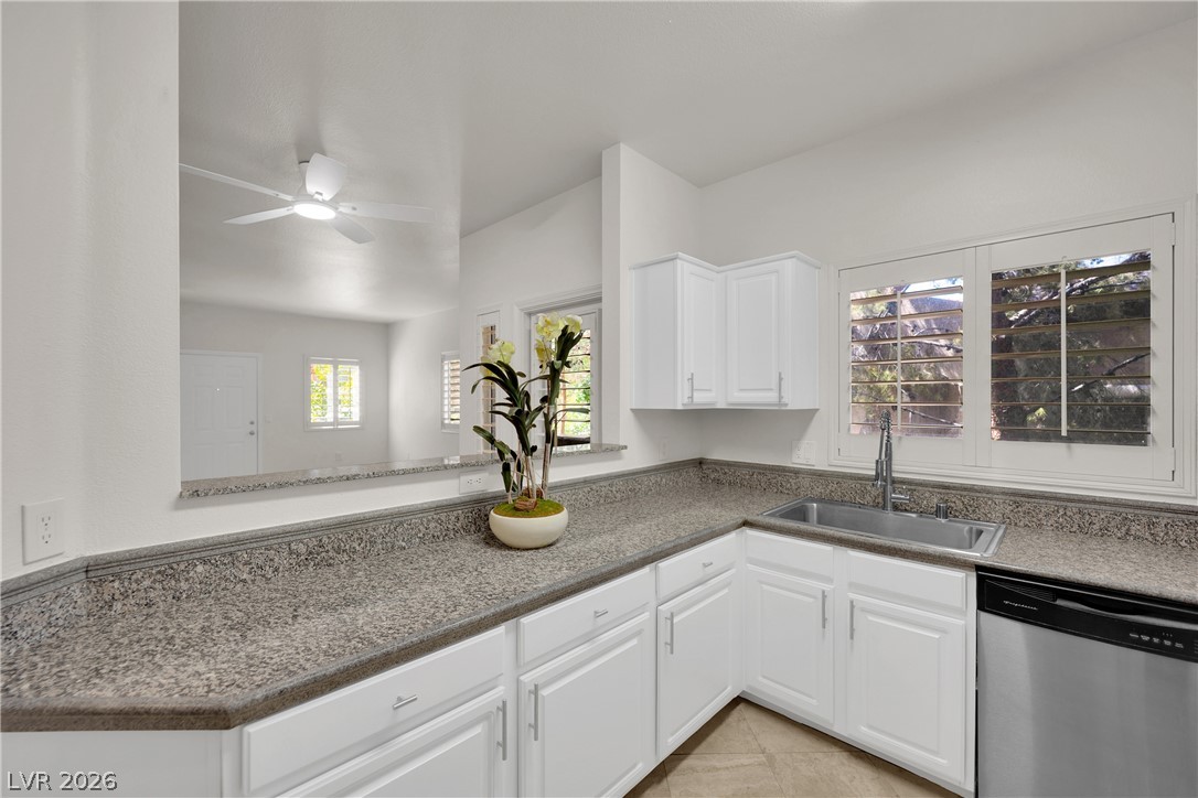 5250 South Rainbow Boulevard 2057 Property Photo 11