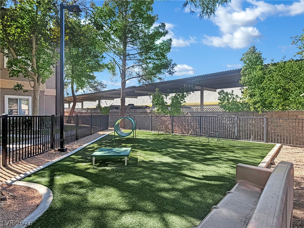 5250 South Rainbow Boulevard 2057 Property Photo 36