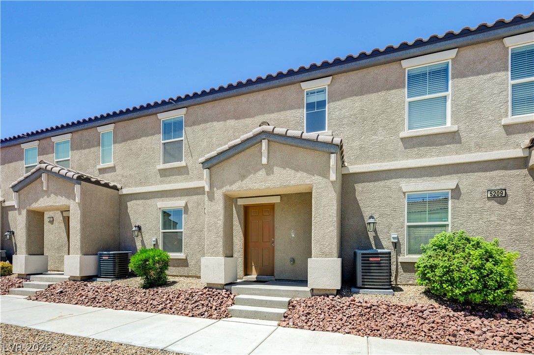 5205 Silica Chalk Avenue Property Photo 3