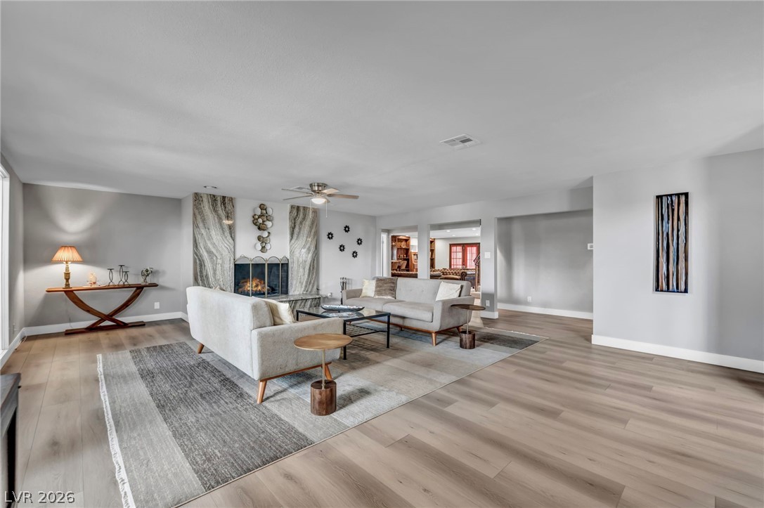 1400 Maria Elena Drive Property Photo 13