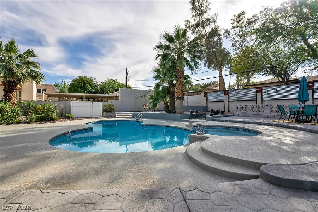 1400 Maria Elena Drive Property Photo 68