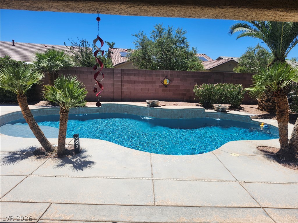 5599 River Highlands Place Property Photo 4