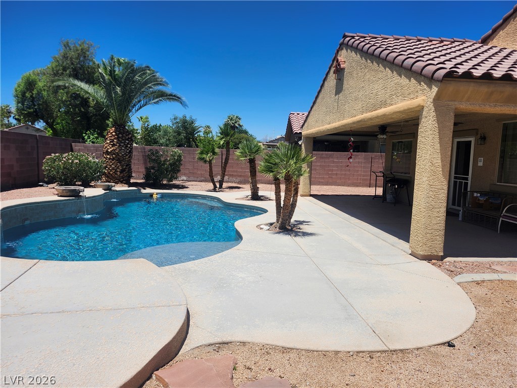 5599 River Highlands Place Property Photo 10