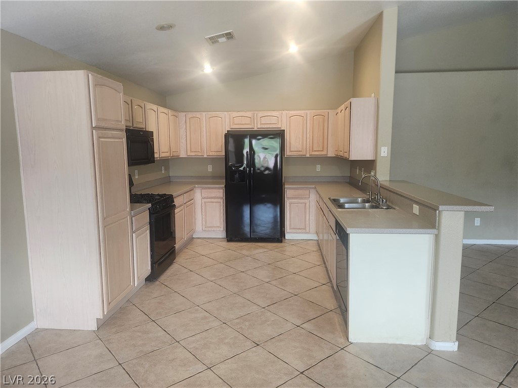 5599 River Highlands Place Property Photo 11