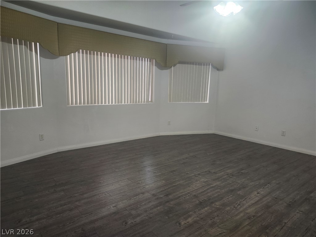 5599 River Highlands Place Property Photo 25