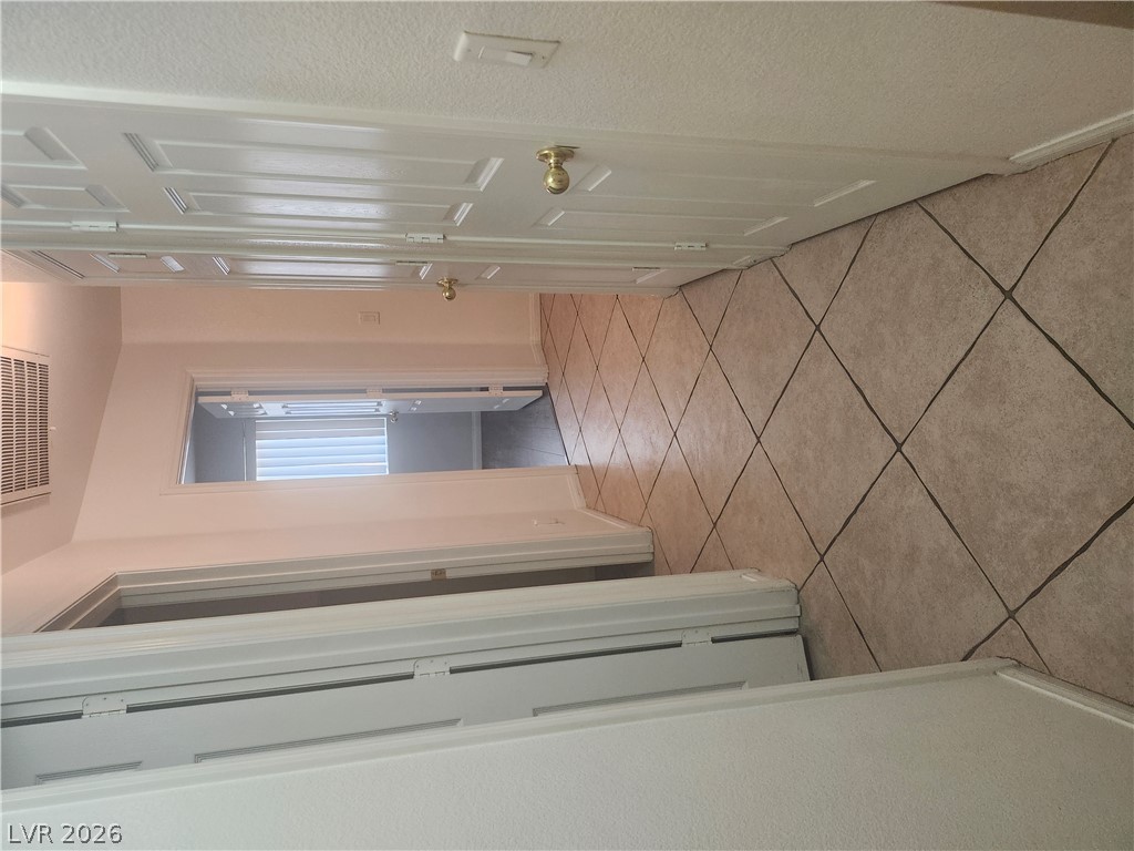 5599 River Highlands Place Property Photo 36