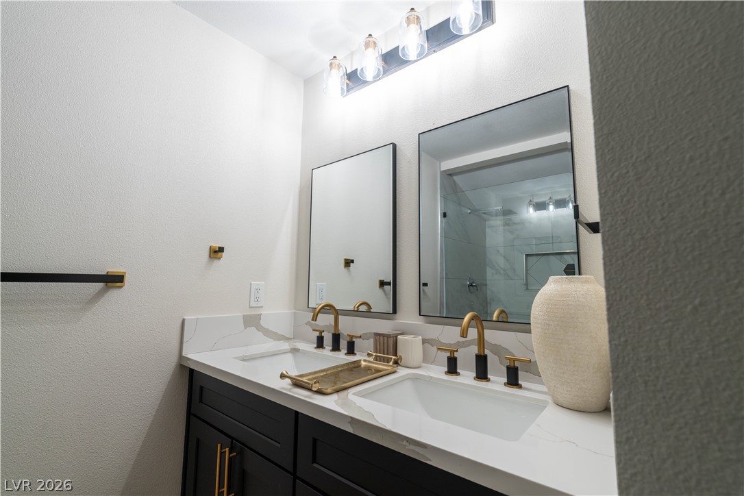 31 Jade Circle Property Photo 12