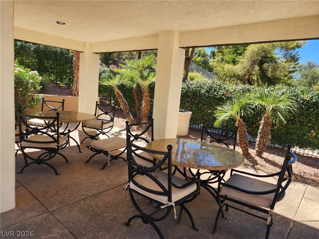 231 West Horizon Ridge Parkway 1127 Property Photo 14