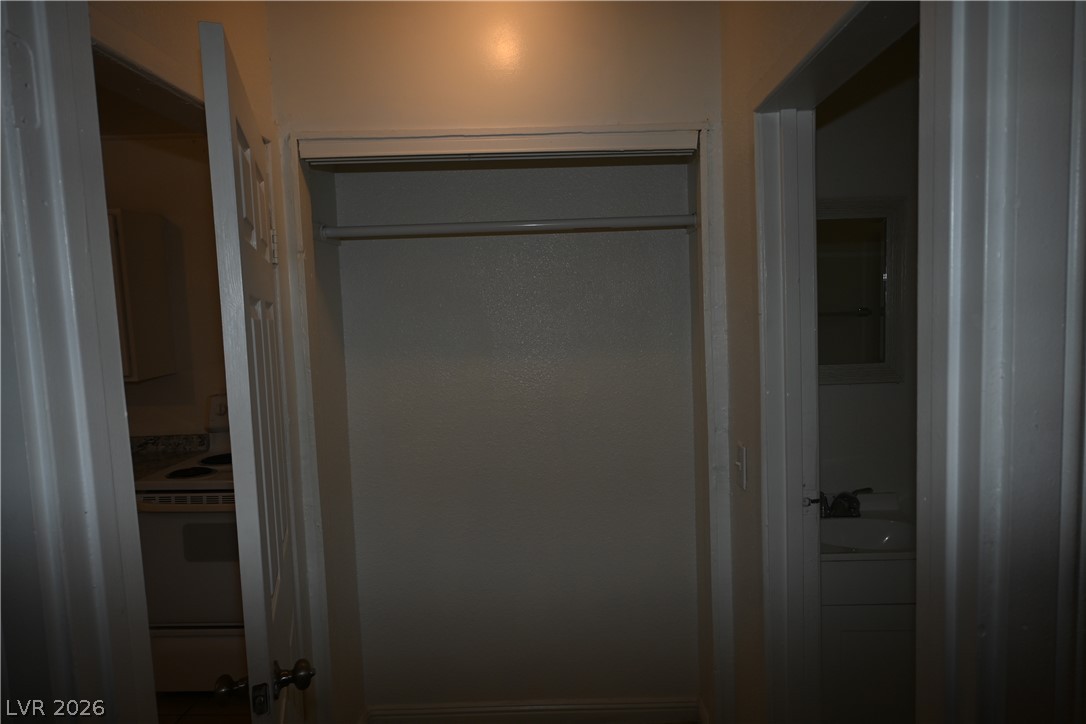 1007 C Street 3 Property Photo 5