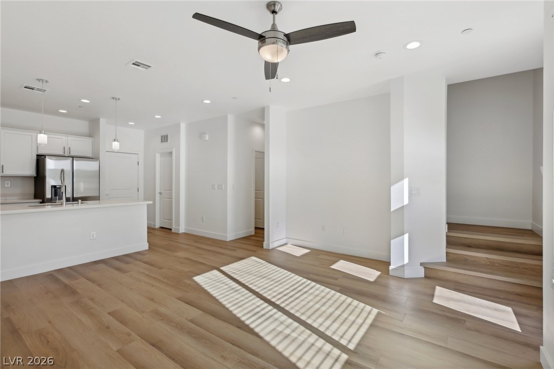 10547 Prospering Valley Way Property Photo 2