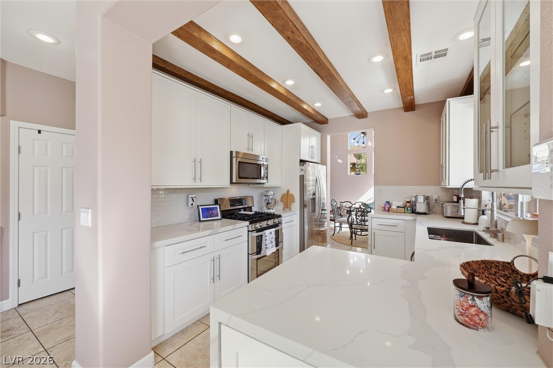 1701 Drifters Peak Street Property Photo 13