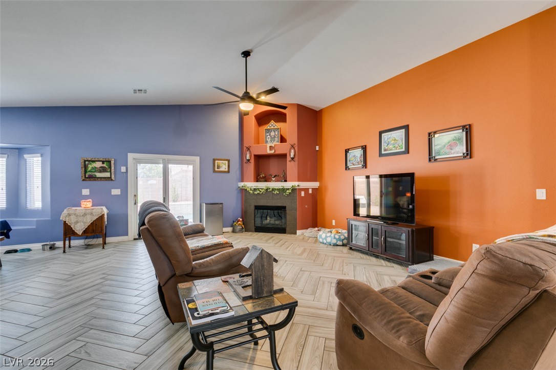 2612 Torch Avenue Property Photo 12
