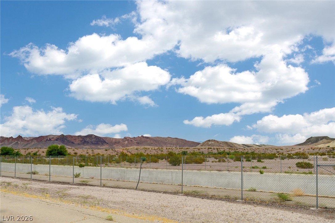 1132 Strada Cristallo Property Photo 7