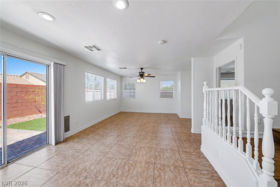 2704 Kona Crest Avenue Property Photo 18