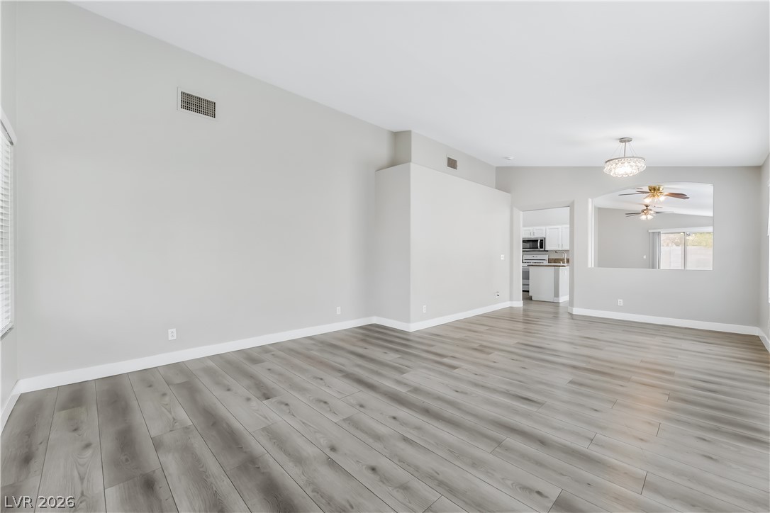 9411 Morehouse Place Property Photo 6